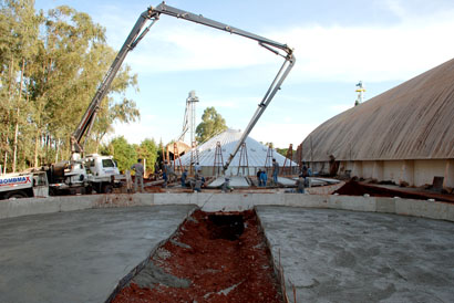 Ampliação do Silo II da Coopermota está em ritmo acelerado