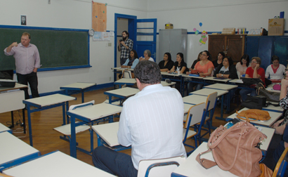 Módulo do Cooperjovem traz instruções a educadores