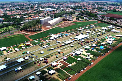 Coopermota disponibiliza palestra sobre manejo em soja e milho contra buva e amargoso
