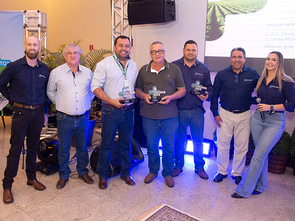 Produtores se reúnem para premiação de produtividade de soja