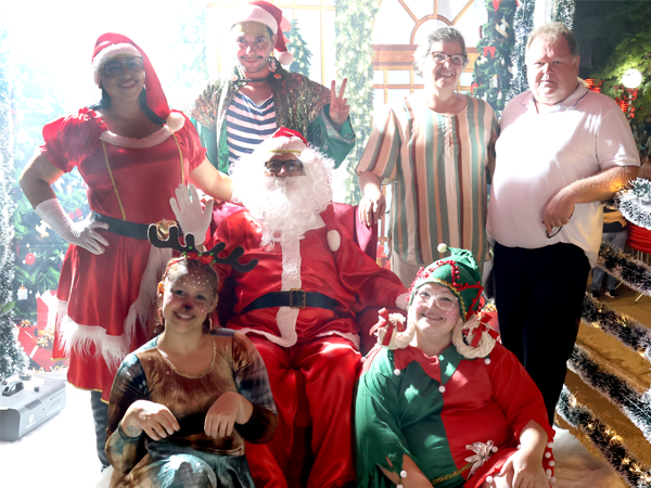 Papai Noel e família chega na praça da Coopermota dia 15 de dezembro