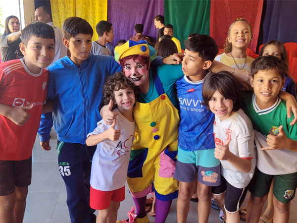Coopermota leva peça de educação financeira ao Projeto AMAS em Cândido Mota