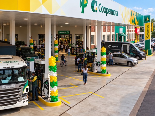 Dia de Posto da Coopermota oferece condições especiais em Cândido Mota