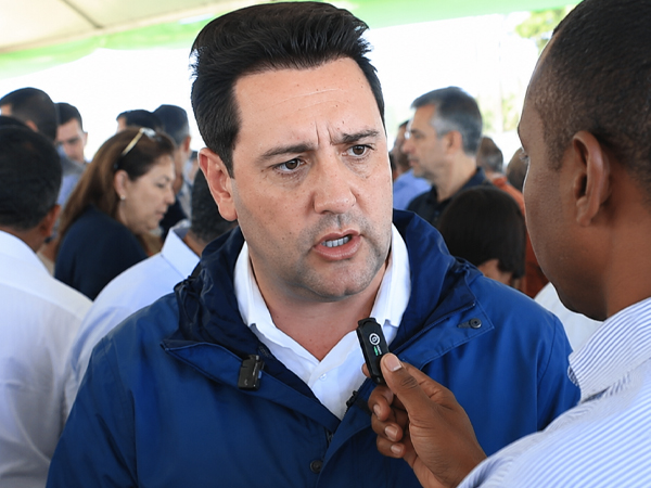 Governador Ratinho Junior destaca protagonismo da Coopermota na piscicultura durante a AVESHOW