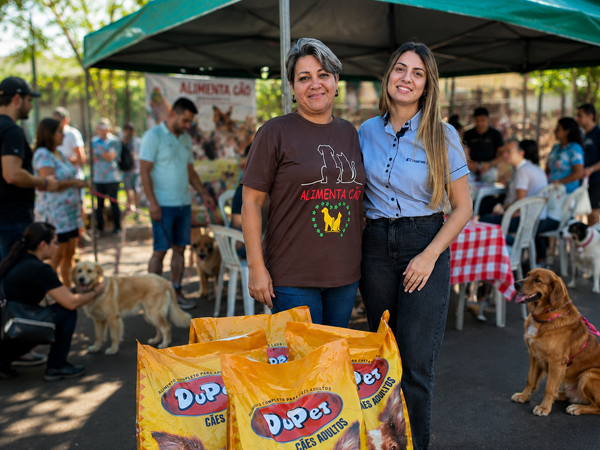 Loja Coopermota de Assis participa de Pedágio Solidário e reforça apoio às ações comunitárias